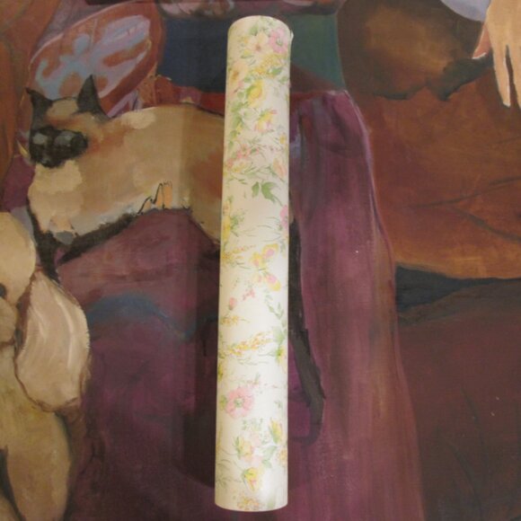 Vintage 1980s Pink and Yellow Floral Motif Wallpaper - Picture 8 of 8